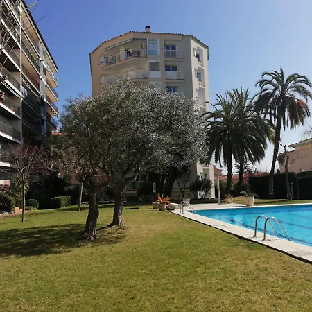 Calella, Playa, Piscina Y Jardin Apartment *